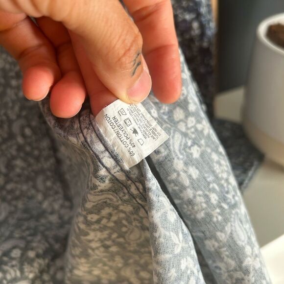 Men's Navy Floral Casual Button Down Shirt 43-17/34 - Picture 9 of 16